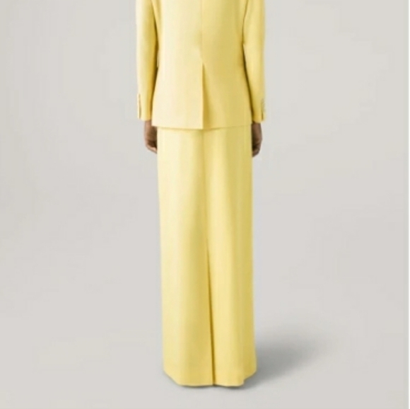 ST. JOHN maxi skirt size 6. - Picture 7 of 9